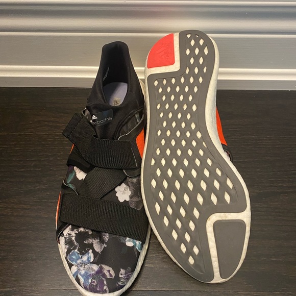 Stella McCartney x Adidas - Picture 2 of 4